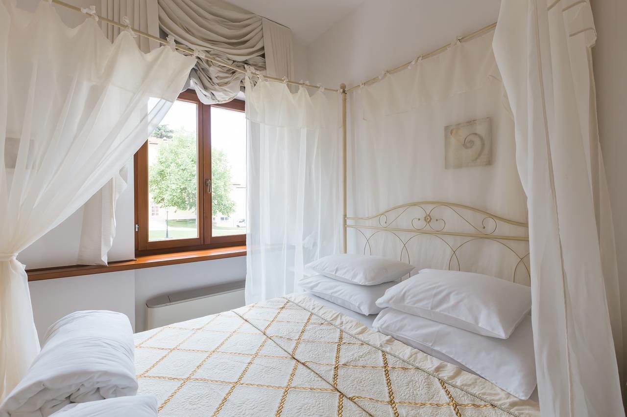 Palazzo Angelica B&B Adults Only Oprtalj Exteriér fotografie