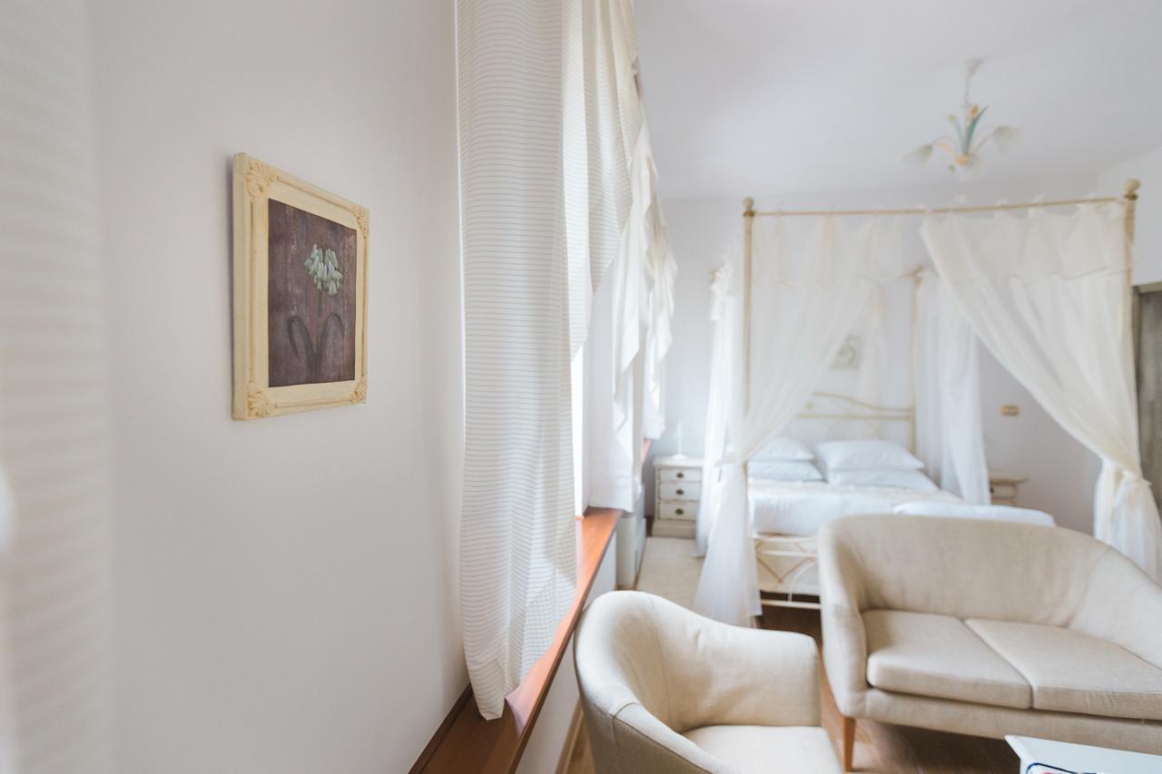 Palazzo Angelica B&B Adults Only Oprtalj Exteriér fotografie